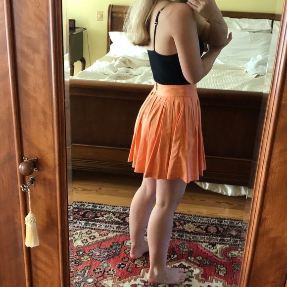 Alice + Olivia orange pleated skirt - Picture 7 of 7